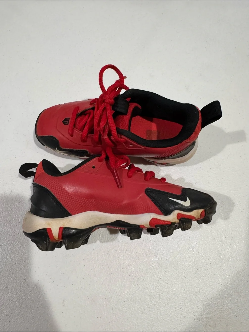 Nike Red and Black Kids Baseball Cleats